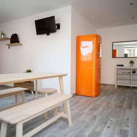 Piso De Diseno A 5 Min Andando De La Playa דירה