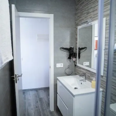 Apartment Piso De Diseno A 5 Min Andando De La Playa Valencia